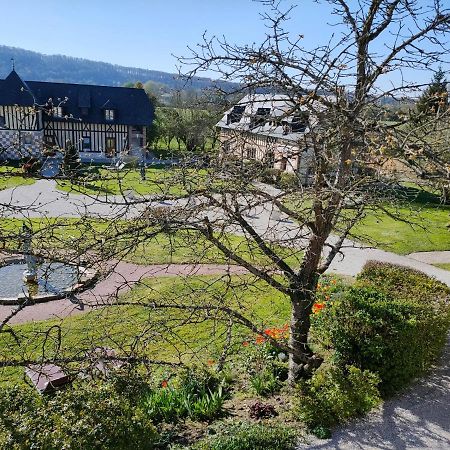 Le Clos Des Fontaines Jumièges Exterior foto